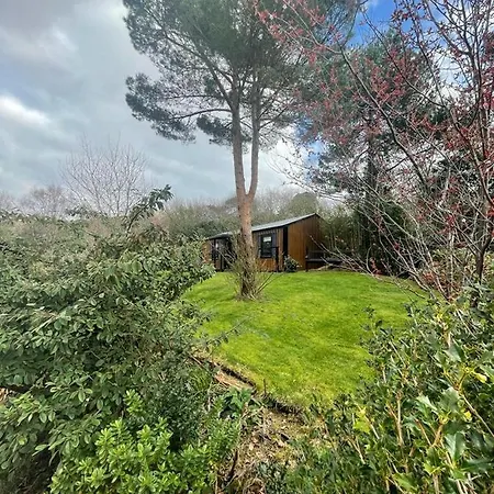 Fern Wood Estate * Glengarriff