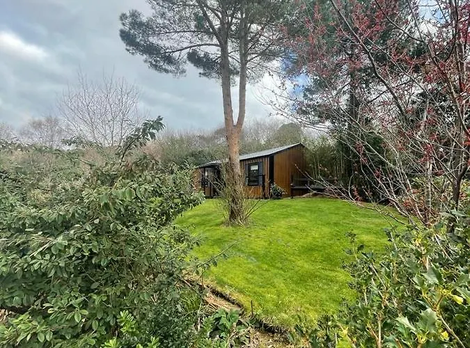 Fern Wood Estate * Glengarriff